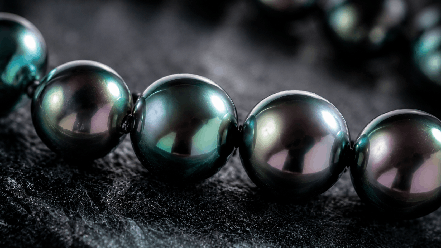 04. Tahitian Pearl Bracelet Quality — What to Check