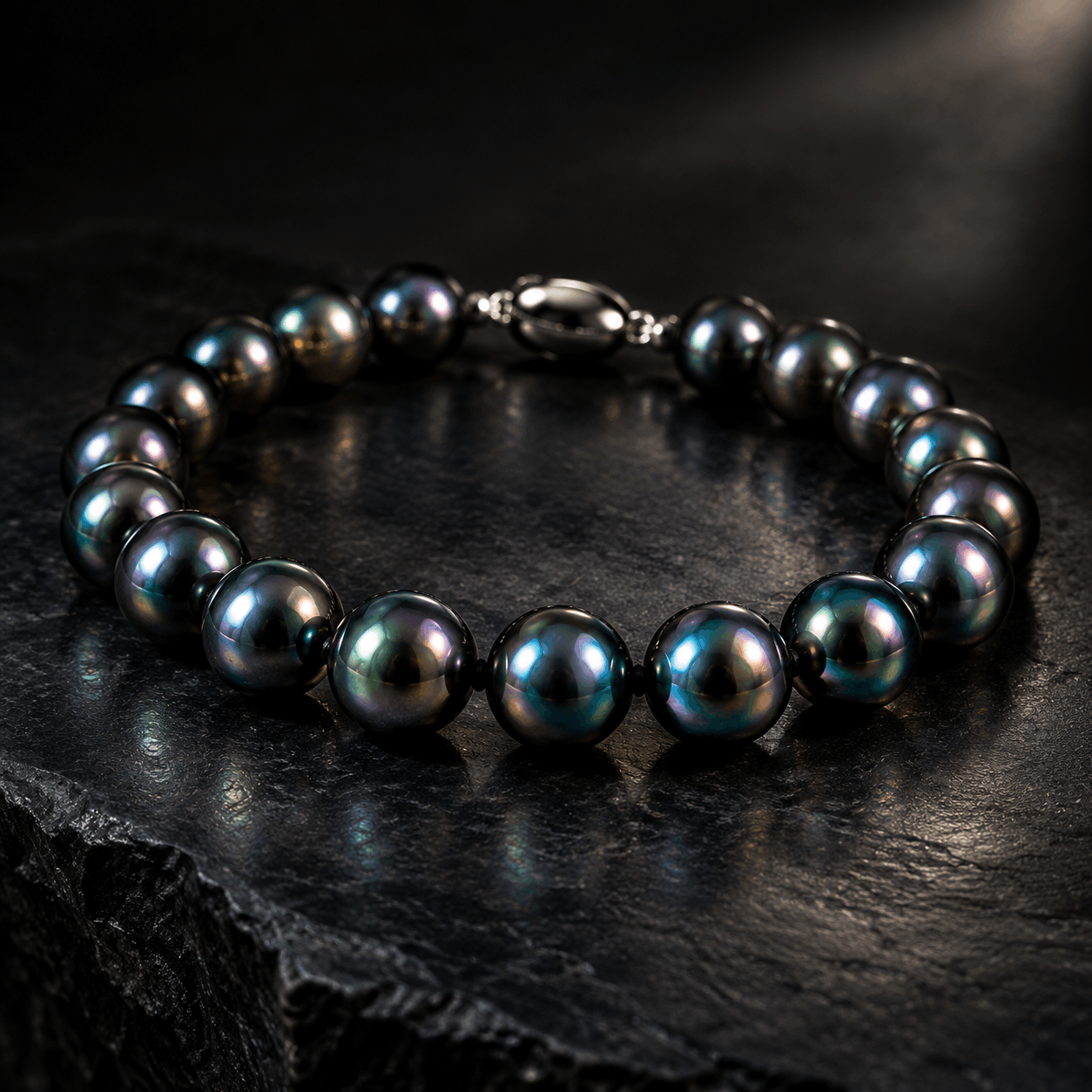 00. pearlsonly-blog-221-feature-image-pearlonly - black pearl bracelet - Pearls Jewelry - pearlsonly